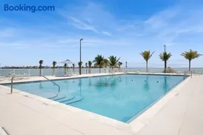 Sea Grape Getaway - Image 2