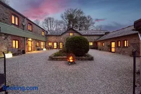 The Roost - The Cottages at Blackadon Farm - Image 2