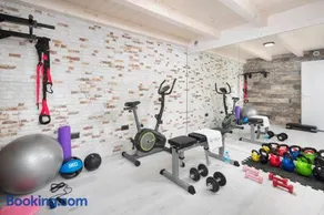Villa K with Rooftop Jacuzzi, Sea View and Private Gym - Image 5