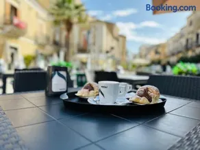 B&B - Piazza Grande - Image 2