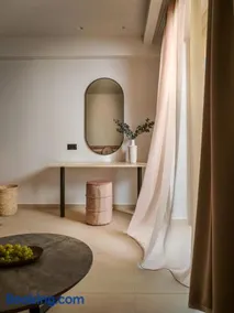 Stella Elite Suites - Image 4