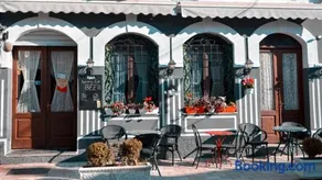 Kultura Hostel - Image 1