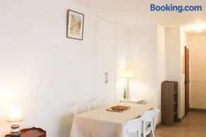 A charming retreat just outside Paris - Image 4