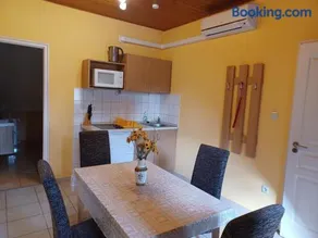 Andrea Apartmanház - Image 2