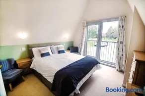 Lodges in Lanivet Cornwall with indoor pool - Image 5