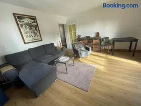 Haus Albertihof: 3-Zimmer-Wohnung an Top-Lage in Davos-Platz - Image 1