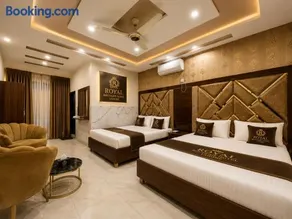 Royal Boutique Hotel Lahore - Image 1