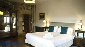 Pazo de San Pedro de Bembibre - Image 2