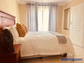 MBT Guesthouses - Image 2