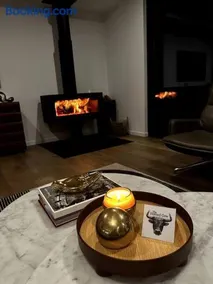 The Horned Cow - award winning luxe semi-rural house 10mins from Orange - Image 5
