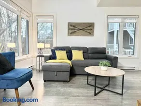 HAPPY HOUR - Condo Water Park - Image 3