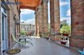 Light Life Hostel - Image 3