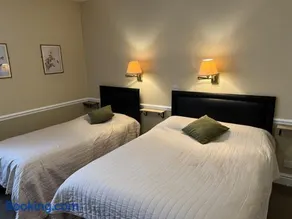 Royal Oak Hotel, Garstang - Image 5