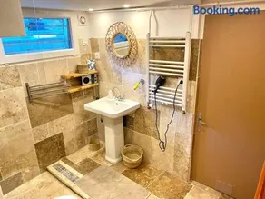 La Suite de la Maison Jaune - Image 3