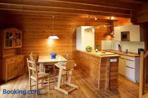 Familienorientiertes charmantes Ferienhaus mit Garten, Sauna und Grill - Image 2