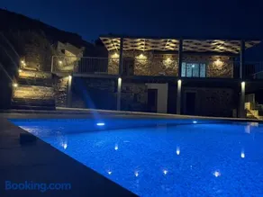Stone Villa, Infinity Pool & Libyan Sea Views - Image 1