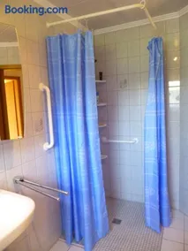 Ferienwohnung Stoeterau - ebenerdige FeWo mit Sonnenterrasse - Image 2