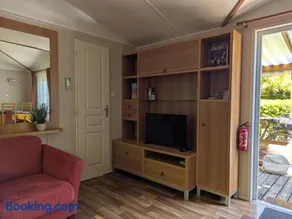 Mobile home tout confort dans un camping 4 étoiles - Image 4