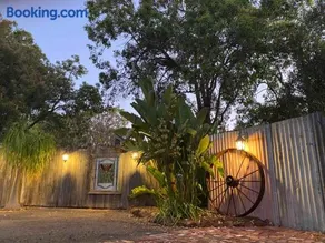 Gypsy Van Tiny House with Unique Outdoor Bathroom, WIFI & Firepit - Image 2