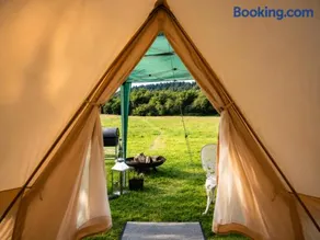 Damson Keep Wild glamping pop up - Image 4