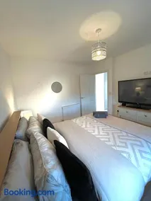 Luxury countryside stay - Waters Upton, Telford - Image 4