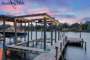 The Ancker Boat House - Waterfront on the Bayou - Image 5