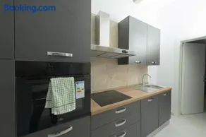 Stylish Valletta 1 bedroom Penthouse with Terrace in the centre with Views - Image 4