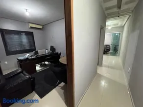 Casa com suítes e varandas com uma garagem - Image 4