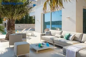 Villa More - Image 2