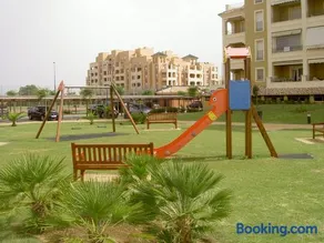 Precioso apartamento en primera línea de playa - Image 2