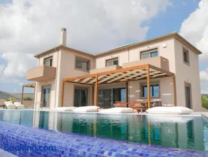 Afrala Summerhouse - Image 2