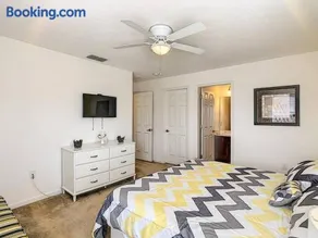 Disney Area Pool Home - 6BR/4.5Ba - 12 Guests - Image 1