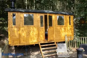 Pike's Cabin in the Woods - Image 4