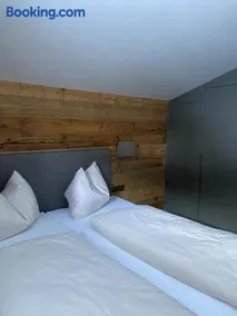 Dr. Aufmesser Appartements - Image 3