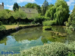 A Characterful Cotswolds Mill - Image 2