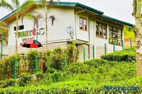 Triniton Holiday Villas - Image 1
