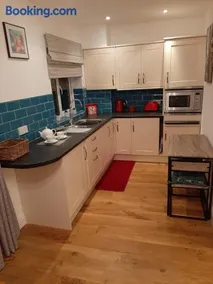 Stylish boutique annexe nestled in Bloxham village - Image 3