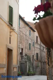 L'angolo delle Mura- Centro storico Panicale - Image 2