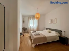Cozy apartment well-located in Terrassa, Barcelona - Image 2