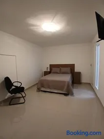 Apartamento bem localizado - Image 1