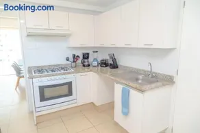 Ocean View Condo with Resort Amenities - Image 2
