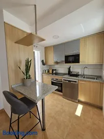 La Grana Home Apartment - Image 4