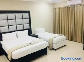 33onBazley Hotel - Image 5