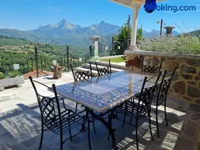DA ERCOLE casa vacanze di lusso con giardino, piscina e idromassaggio. - Image 2
