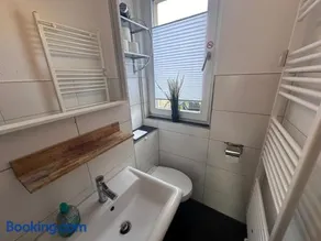 Ferienwohnung NORDLICHT mit Balkon und Smart-TV - Image 4