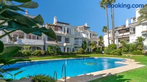 VACATION MARBELLA I Los Naranjos, Duplex Penthouse, Golf Lovers, Security, Swimming pool, Fastest WiFi with Rooftop and Terrace, Close to Puerto Banus - Image 2