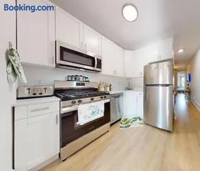 Garden Street Retreat - 15 Minutes to NYC - Sleeps 6 comfortably - Image 5