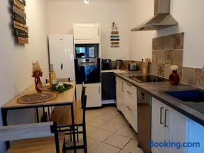 Location de vacances T2 non loin d'Aix et Marseille - Image 2