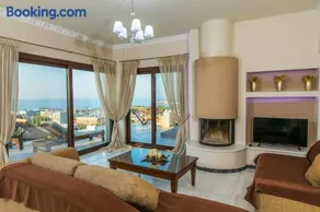 Sea and City Views Apartment in villa ZINA - Image 3