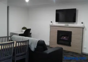 Snow Gum Apartment 2 - Image 3